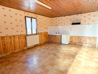 Maison à vendre à Brigueil-le-Chantre, Vienne - 39.500 € - photo 4