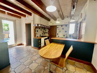French property for sale in Courçon, Charente-Maritime - €538,000 - photo 3
