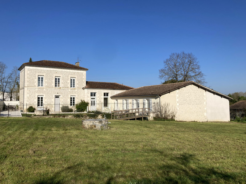 Propriété à vendre à Lauzun, Lot-et-Garonne - 498 000 €