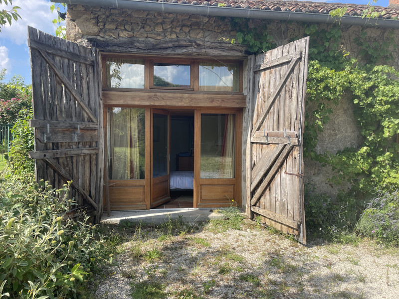 French property for sale in Queaux, Vienne - €267,500 - photo 11