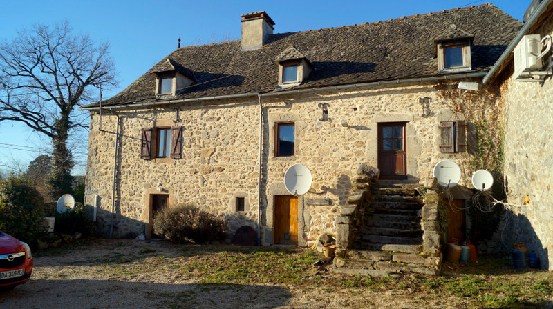 French property for sale in Morlhon-le-Haut, Aveyron - €345,000 - photo 2