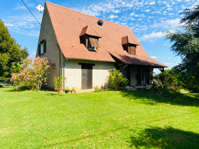 French property for sale in Montignac-Lascaux, Dordogne - €392,200 - photo 1