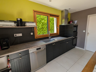 French property for sale in Calanhel, Côtes-d'Armor - €230,000 - photo 5