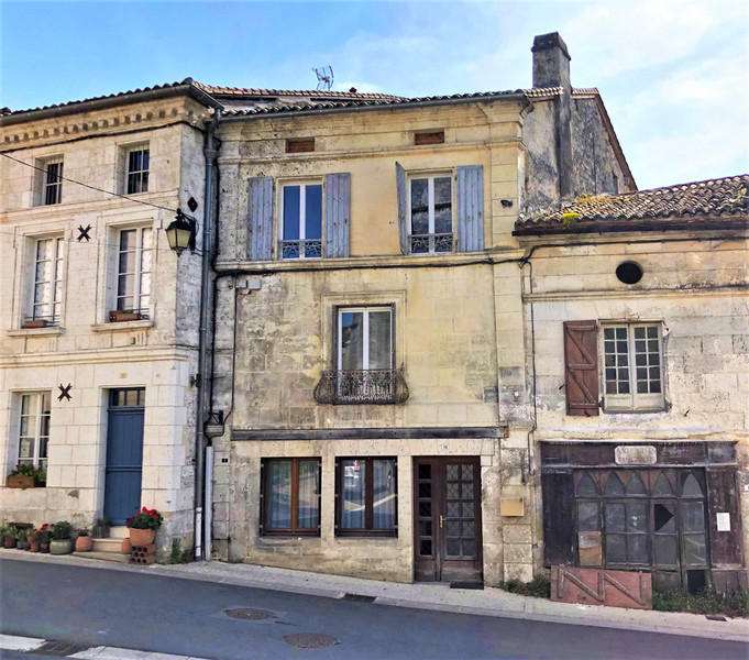 Maison à vendre en Aquitaine Dordogne La RochebeaucourtetArgentine