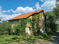 Maison à vendre à Châtel-Montagne, Allier - 355 000 € - photo 9
