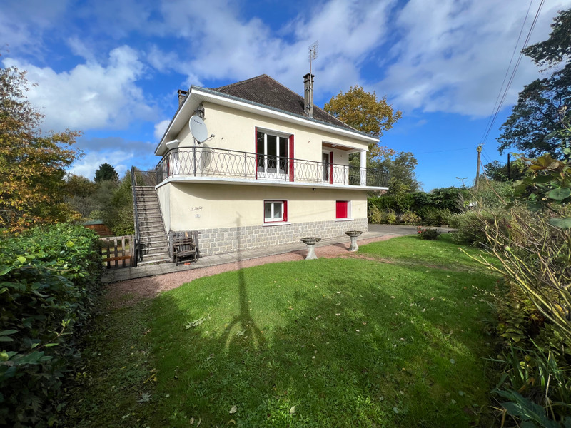 Maison à vendre à Piégut-Pluviers, Dordogne - 285 000 € - photo 1