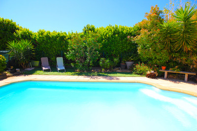 Maison à vendre à Ginestas, Aude, Languedoc-Roussillon, avec Leggett Immobilier