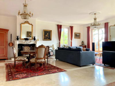 French property for sale in Prayssac, Lot - €843,000 - photo 3