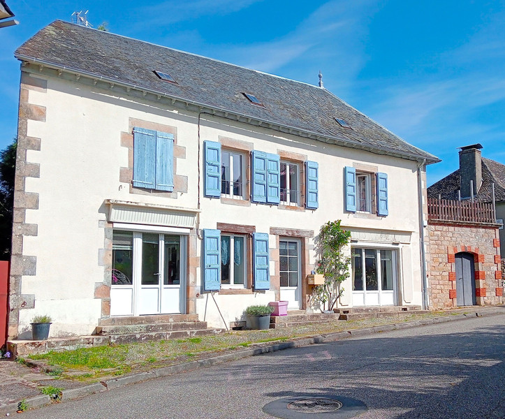 Maison à vendre à Saint-Privat, Corrèze - 86.000 € - photo 1