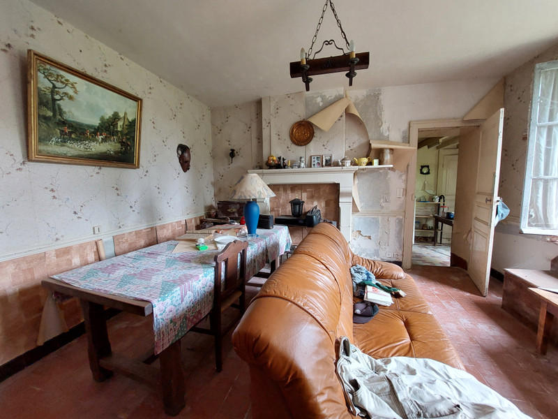 French property for sale in Langé, Indre - €38,765 - photo 1