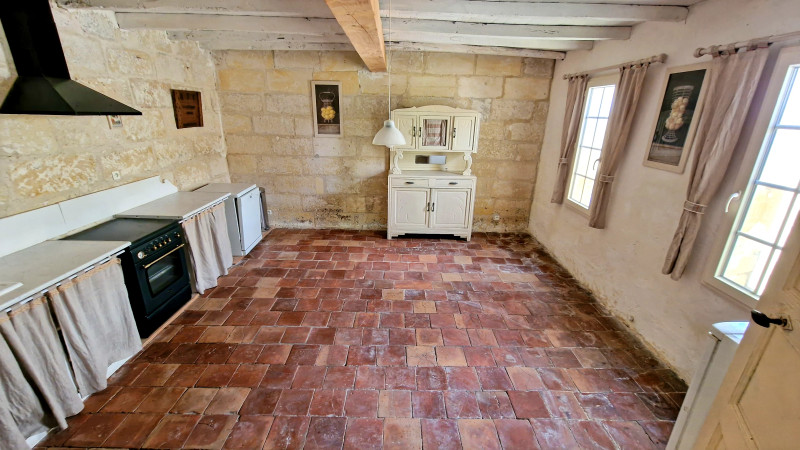 French property for sale in Petit-Palais-et-Cornemps, Gironde - €441,000 - photo 8