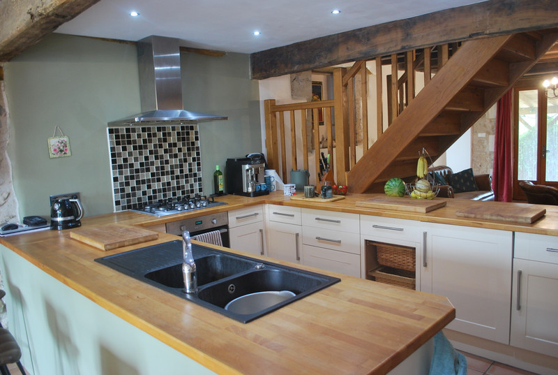 French property for sale in Lathus-Saint-Rémy, Vienne - €900,000 - photo 5
