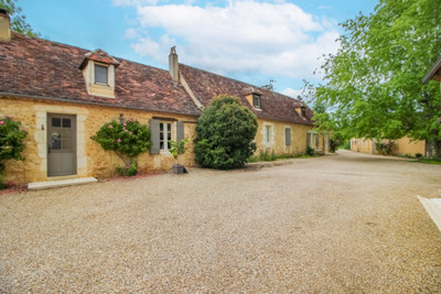 Estate with several houses