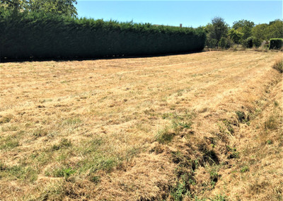 Terrain à vendre à Vallereuil, Dordogne, Aquitaine, avec Leggett Immobilier