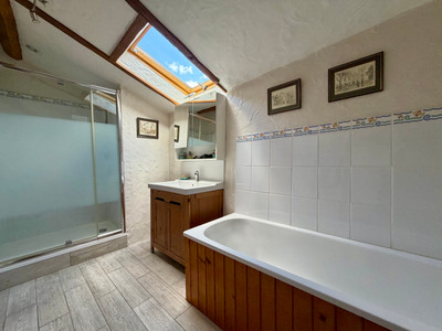 French property for sale in Vayres, Haute-Vienne - €250,000 - photo 11