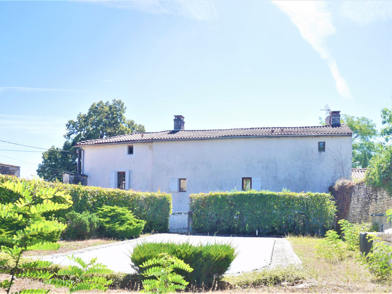 French property for sale in Moulidars, Charente - photo 3
