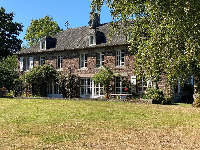 French property for sale in Hambye, Manche - €550,000 - photo 2