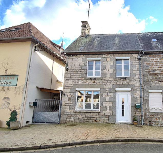 French property for sale in Juvigny Val d'Andaine, Orne - €130,000 - photo 4