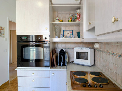 French property for sale in Nice, Alpes-Maritimes - €499,000 - photo 12