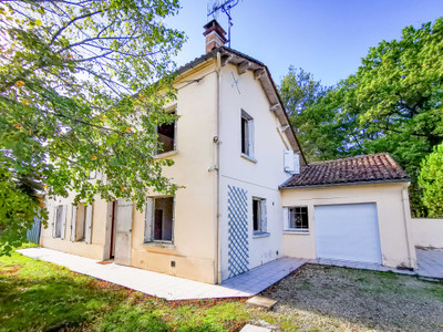 Maison à vendre à Boutiers-Saint-Trojan, Charente, Poitou-Charentes, avec Leggett Immobilier