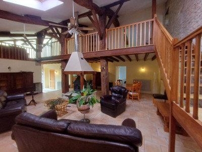 French property for sale in Fontenille, Charente - €214,000 - photo 2