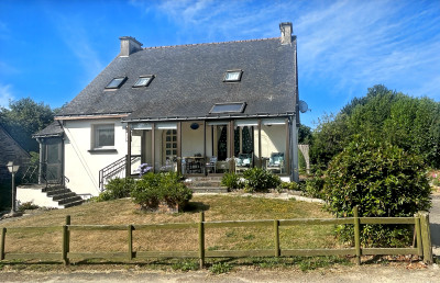 Maison à vendre à Plussulien, Côtes-d'Armor, Bretagne, avec Leggett Immobilier