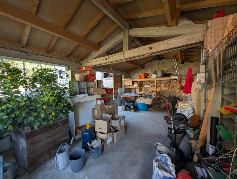 French property for sale in Montguyon, Charente-Maritime - €375,000 - photo 9