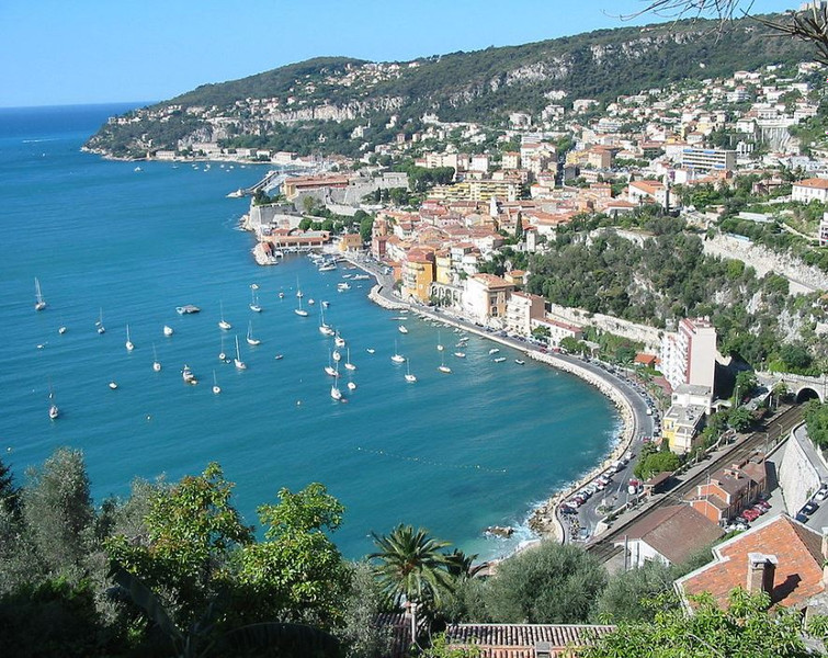 French property for sale in Villefranche-sur-Mer, Alpes-Maritimes - &#8364;235,000 - photo 5