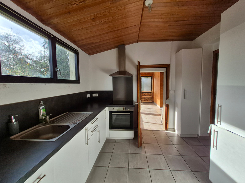 French property for sale in Callac, Côtes-d'Armor - €88,000 - photo 4