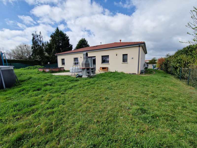 Maison à vendre à Veyrac, Haute-Vienne - 245.000 € - photo 1