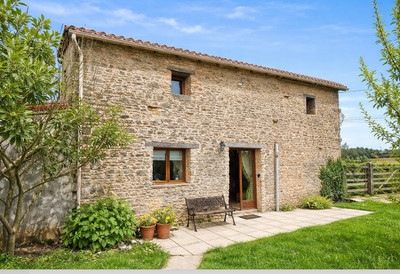 French property for sale in Poursac, Charente - €324,995 - photo 6