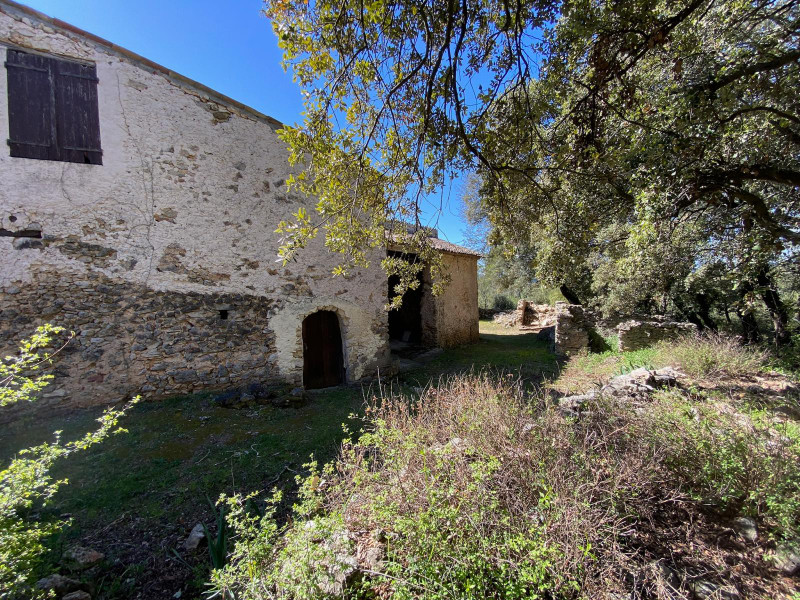 French property for sale in Fox-Amphoux, Var - €995,000 - photo 5