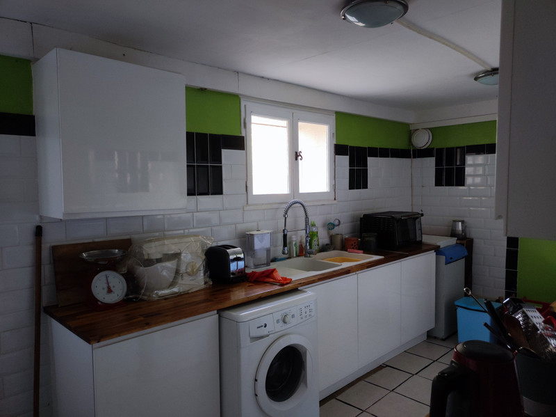 French property for sale in Lorigné, Deux-Sèvres - &#8364;95,000 - photo 5