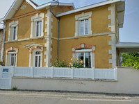 Maison à vendre à Blaye, Gironde - 267.500 € - photo 1
