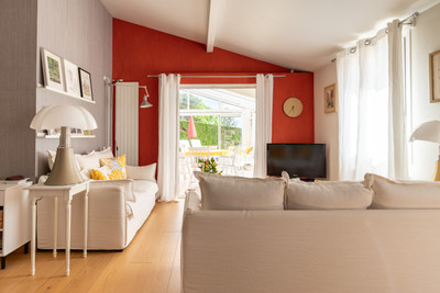 French property for sale in Vourles, Rhône - €795,000 - photo 3