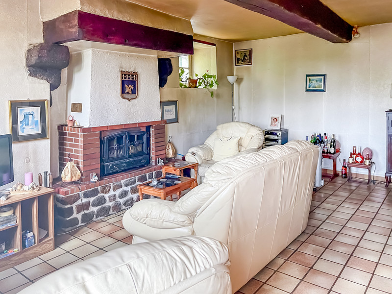 French property for sale in Montreuil-Poulay, Mayenne - €109,000 - photo 4