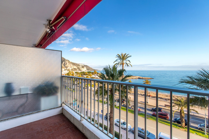 French property for sale in Menton, Alpes-Maritimes - €690,000 - photo 2