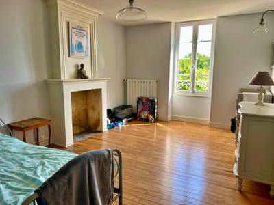 French property for sale in Jarnac, Charente - €294,250 - photo 5