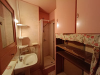 Maison à vendre à Auzances, Creuse - 56.600 € - photo 12