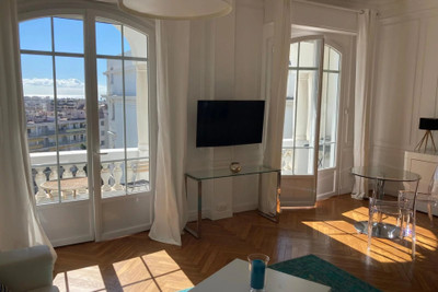 French property for sale in Nice, Alpes-Maritimes - €640,000 - photo 9