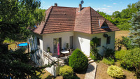 Maison à vendre à Pressac, Vienne - 265.000 € - photo 1