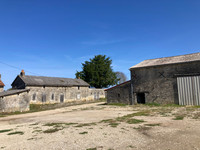 Maison à vendre à Mauprévoir, Vienne - 69.950 € - photo 1