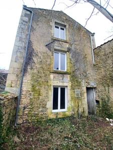 French property for sale in La Mothe-Saint-Héray, Deux-Sèvres - €26,600 - photo 1