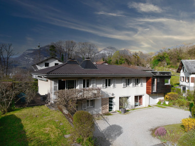Maison à vendre à Chambéry, Savoie, Rhône-Alpes, avec Leggett Immobilier