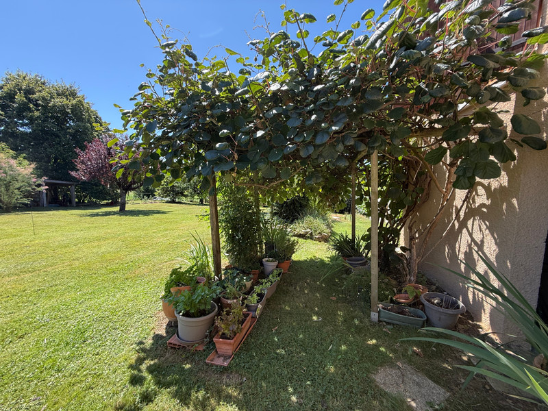 French property for sale in Lodes, Haute-Garonne - €399,000 - photo 3