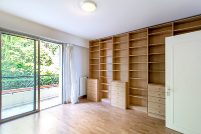 French property for sale in Nice, Alpes-Maritimes - €790,000 - photo 4