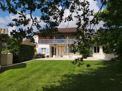 French property for sale in Bassoues, Gers - €340,000 - photo 3