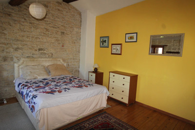 French property for sale in Saint-Mandé-sur-Brédoire, Charente-Maritime - €189,000 - photo 9