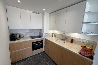 French property for sale in Nice, Alpes-Maritimes - €745,500 - photo 6