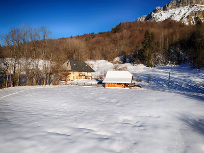 Maison à vendre à Les Déserts, Savoie, Rhône-Alpes, avec Leggett Immobilier